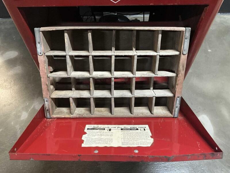 1954 Vendo Company A23E Coca-Cola VK8902 | Overige | Diversen